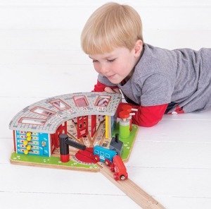 Duża parowozownia, 5 elementów, Bigjigs Rail