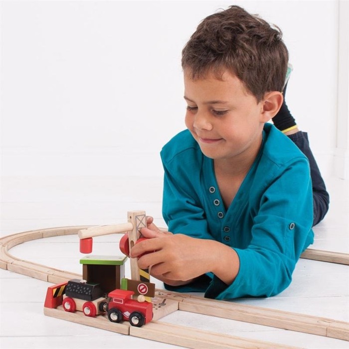 Do kolejki Kopalnia węgla z dźwigiem Bigjigs Rail