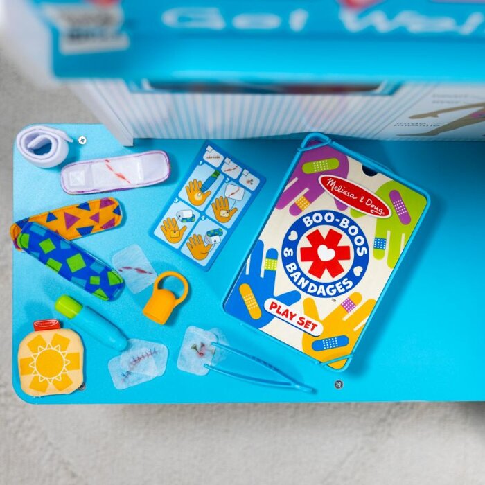 Domowa apteczka dla lalki misia Bandaże i plasterki na skaleczenia Melissa & Doug