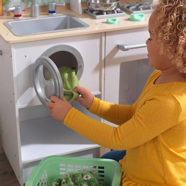 Drewniana kuchnia dla dzieci z pralką Whisk & Wash KidKraft