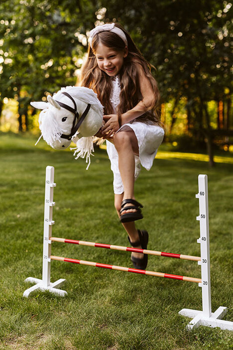 Drewniana przeszkoda dla konia na kiju Hobby Horsing do zabawy w domu i plenerze Astrup